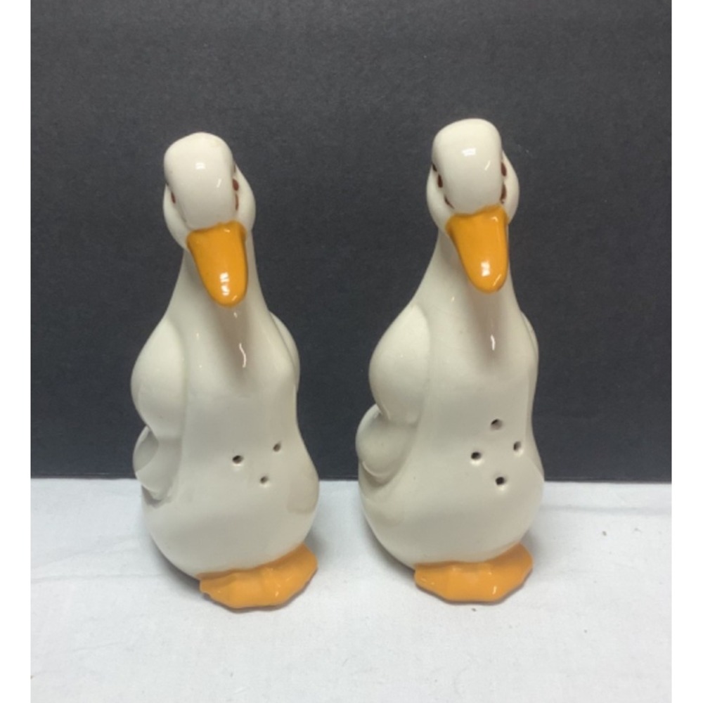 Vintage White Duck  Goose Salt & Pepper Shakers 6"